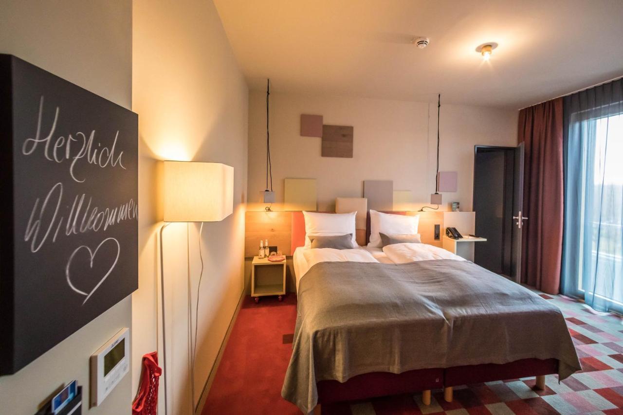 Hotel Einsmehr Augsburg Luaran gambar