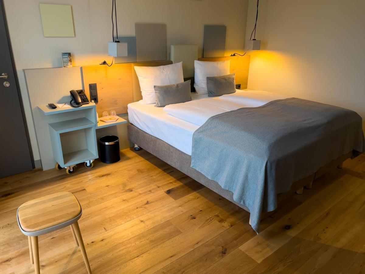 Hotel Einsmehr Augsburg Luaran gambar